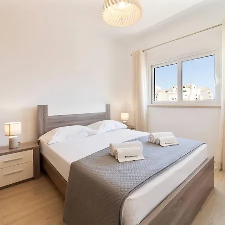 Golden View By Hellovacations *