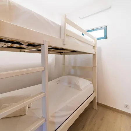 Golden View By Hellovacations